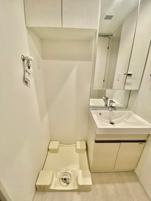 ラクラス四谷のその他共用部分|室内洗濯機置場