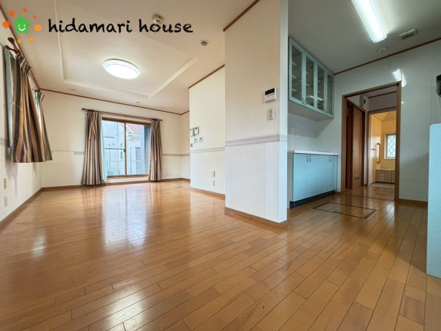 北本市本町7丁目　中古戸建の居間・リビング