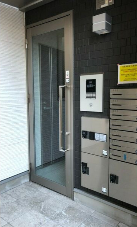 Urban Heim NAKAMURAのエントランス