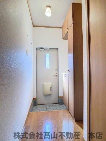ラ・プリマヴェーラＢの玄関