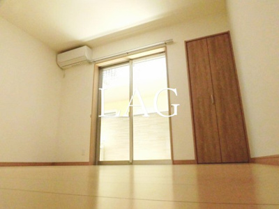 【居間・リビング】 | フラットテラス | 洋室のお部屋です。