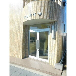 ナカハイツのエントランス