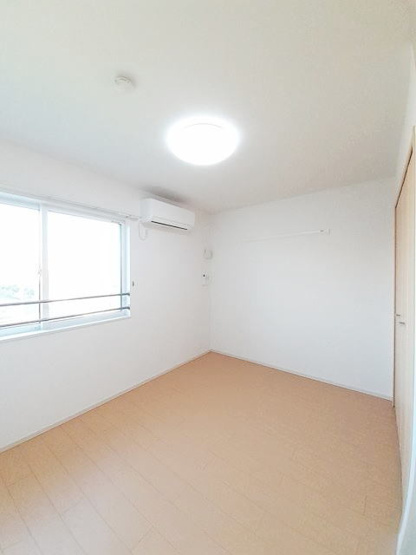 【寝室】 | ＊別室参考