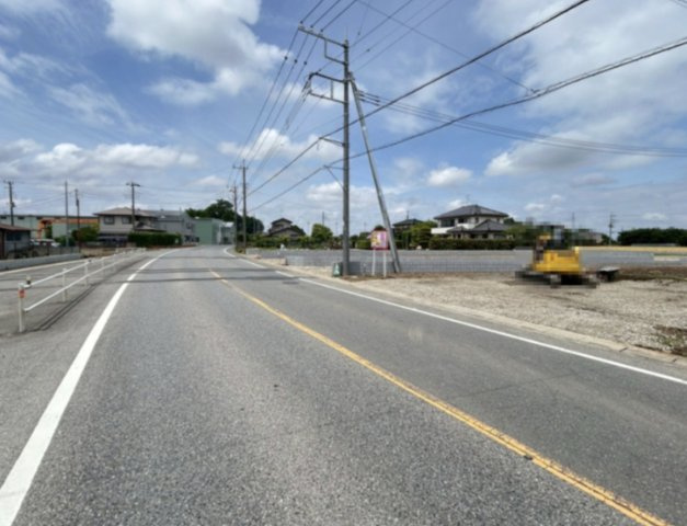 【前面道路含む現地写真】 | 加須市北下新井　新築戸建　全5棟　3号棟