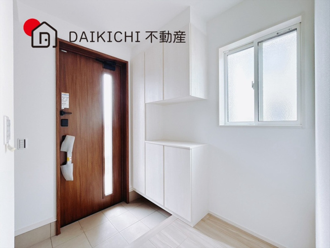 【玄関】 | 加須市北下新井　新築戸建　全5棟　3号棟