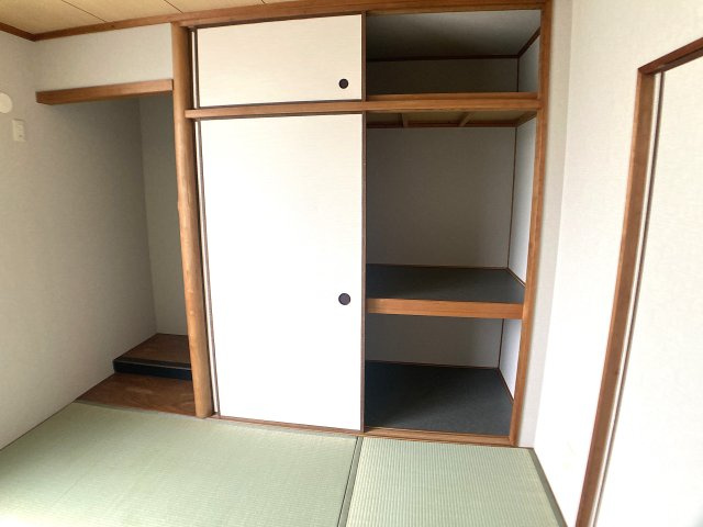 ひよどり台2丁目テラスの収納|収納スペース豊富です