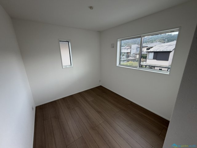 秦野市渋沢3丁目第4　新築戸建　全1棟1号棟の洋室