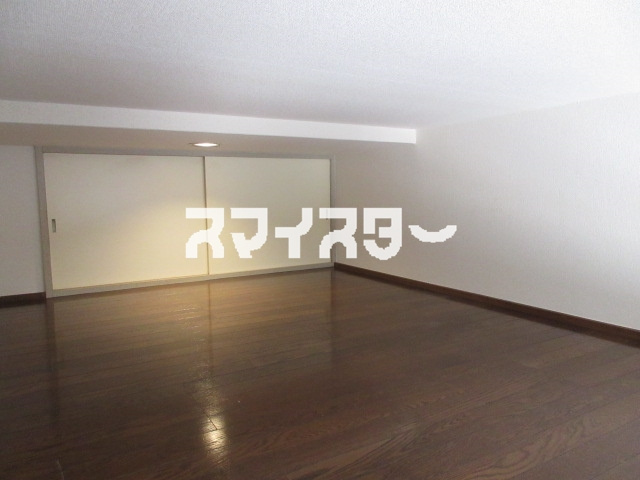 ルネモレーン立川の寝室