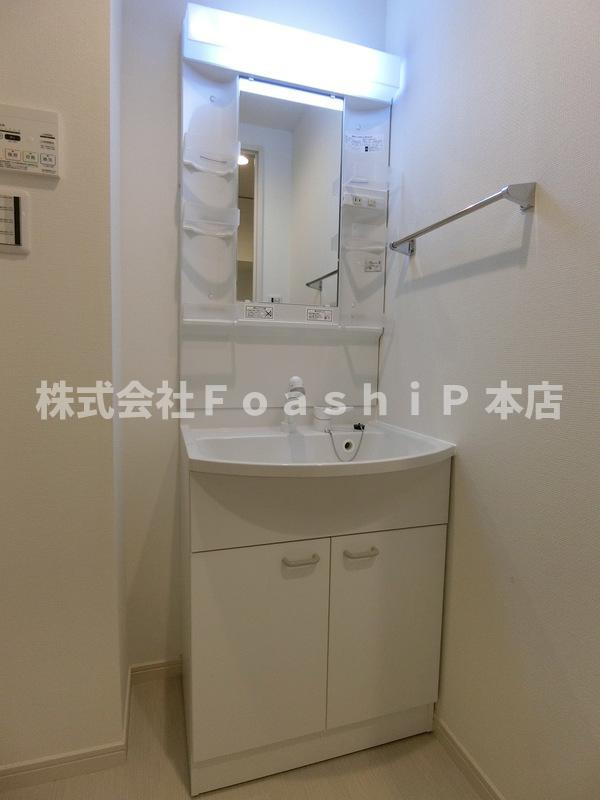 リブリ・国領の洗面所