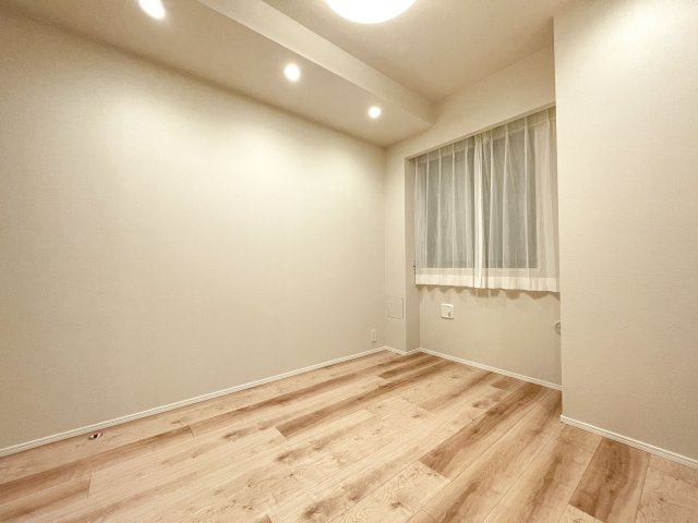 【洋室】