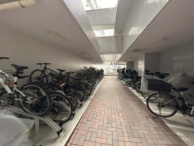 【駐輪場】