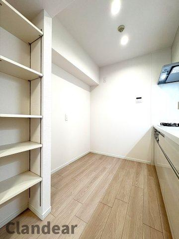 エレガントライフ松戸のキッチン|ドキドキの新生活も、安心してスタート。ぴったりの住まいを見つけませんか？クランディアが一緒に住まい選びをサポートします‼　まずは、お気軽にお問合せください　＃クランディア