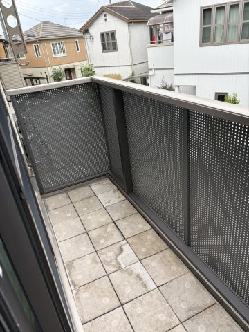 高槻市野田四丁目戸建のバルコニー