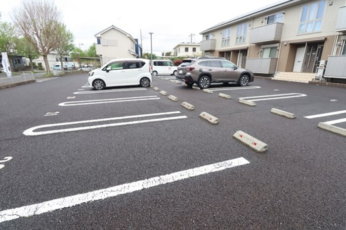 アムールの駐車場|駐車場