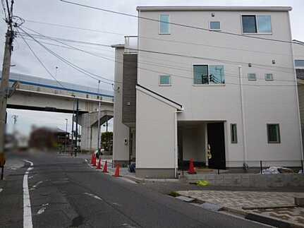 中区江波本町の前面道路含む現地写真