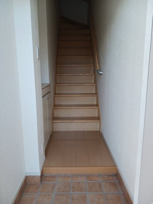 【玄関】 | タラーアイル