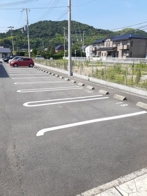 【駐車場】 | リノ小松原　Ⅲ