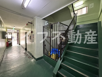 金沢マンションのエントランス