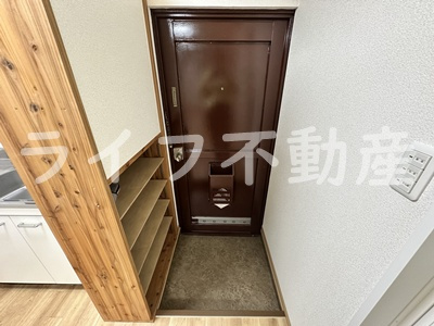 金沢マンションの玄関