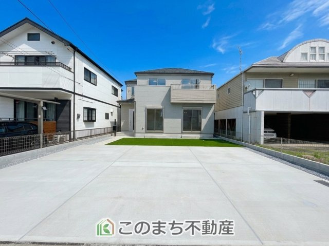 ハートフルタウン宇都宮市岩曽町1379番の駐車場|カースペースは並列３台分ございます！