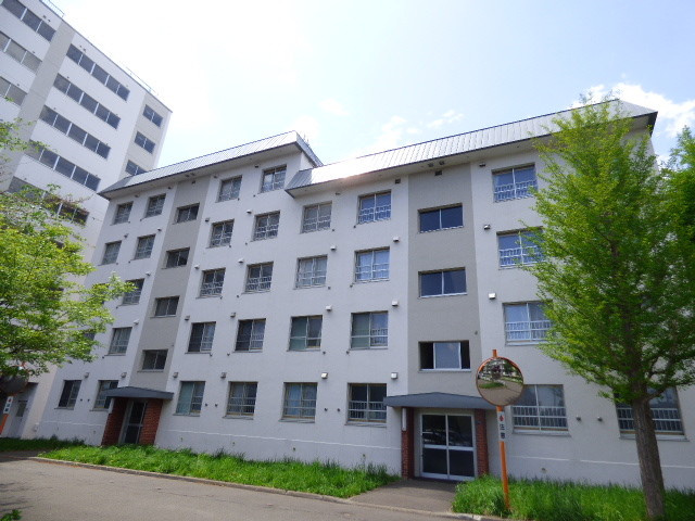 アルファスクエア山の手　３号棟