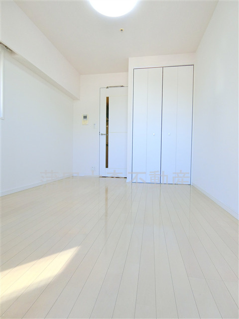 リファイズ品川南の居間・リビング