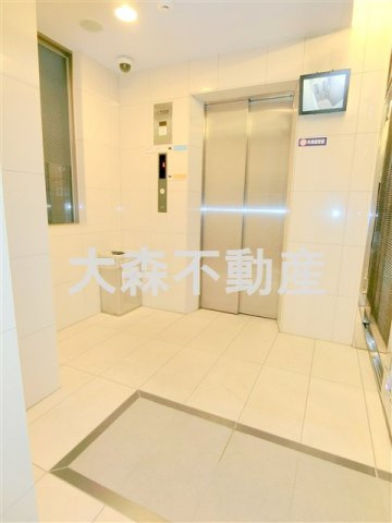 リファイズ品川南のエントランス