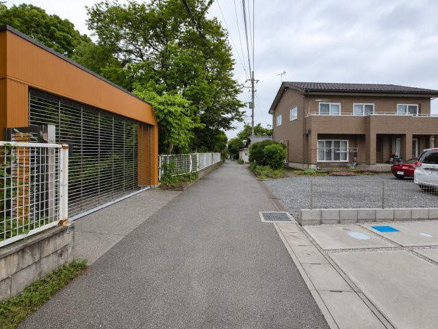 GRAFARE 高崎市石原町3期 1号棟の前面道路含む現地写真|現地撮影