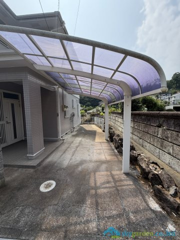 秦野市南矢名　中古戸建の駐車場