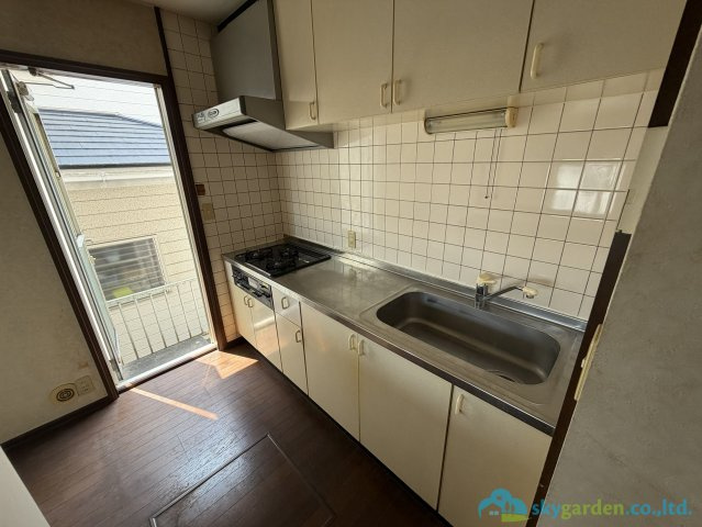 秦野市南矢名　中古戸建のキッチン