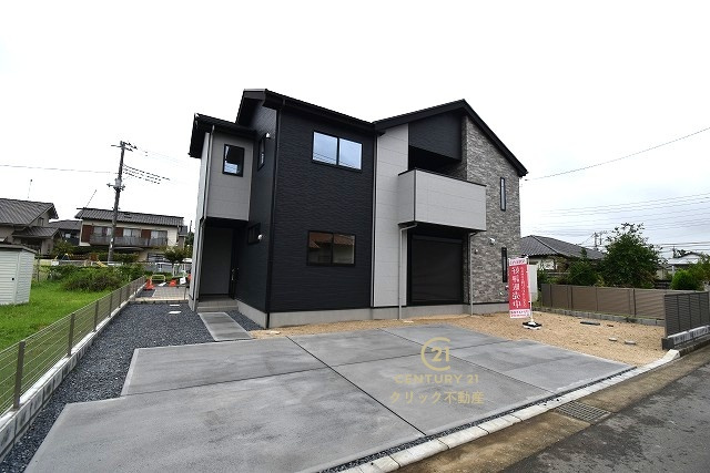 ケイアイフィット　水戸市酒門町　16期 　2の駐車場|並列駐車可能なカースペースを確保。毎日のお車の出し入れがストレスなく行えます！
内覧可能です。ご予約はHPから、またお電話でも、お気軽にどうぞ。