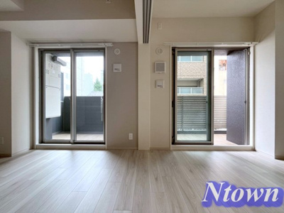 【居間・リビング】 | プレサンス ロジェ 丸の内 CENTRAL CASA | ゆったり過ごせる居間です