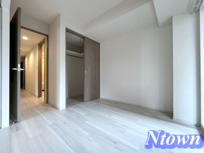 【居間・リビング】 | プレサンス ロジェ 丸の内 CENTRAL CASA | こちらの居間で趣味の時間をお楽しみください