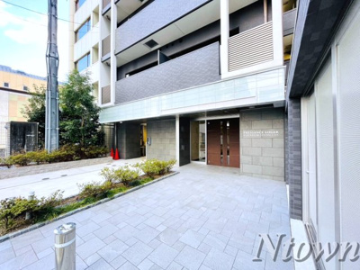 【エントランス】 | プレサンス ロジェ 丸の内 CENTRAL CASA | 清潔なエントランスです
