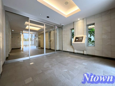 【エントランス】 | プレサンス ロジェ 丸の内 CENTRAL CASA | 建物の内部です