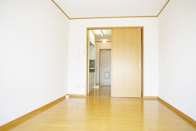 サニーハウス（丹波市町）の洋室|使い勝手のいい洋室です