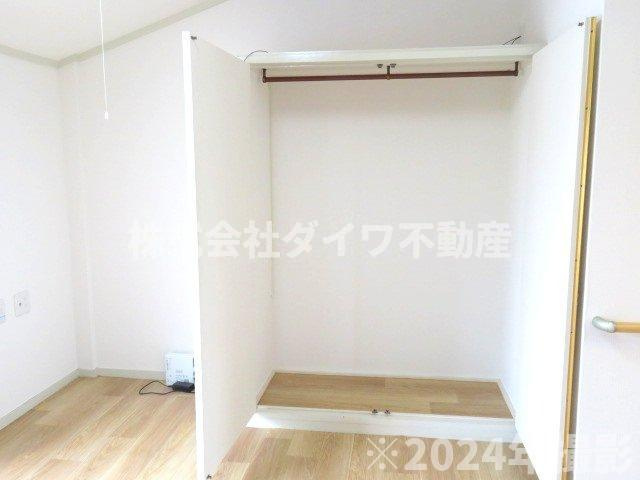 グランデュール柱の収納