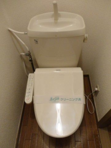 さいたま市浦和区針ヶ谷４丁目のアパートのトイレ