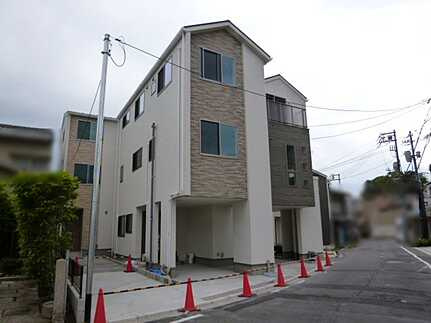 中区江波本町の前面道路含む現地写真