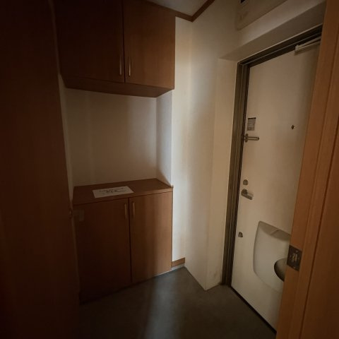 コーポあじさいの玄関