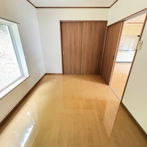 コーポあじさいの洋室