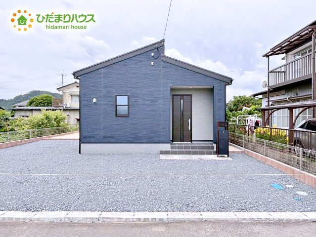 【外観】 | 第2石岡市下林　新築戸建 | 明るい光が差し込む開放感あふれる住まいです。