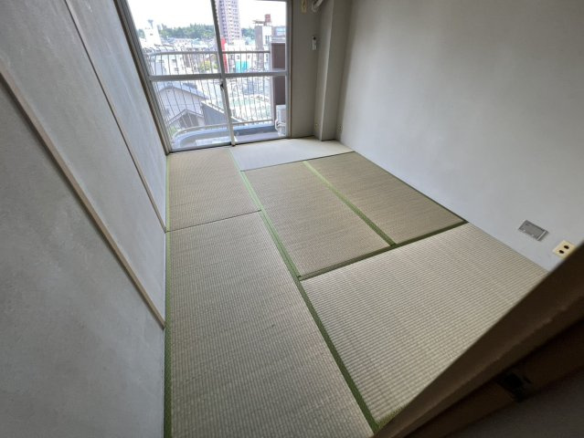 宝第一スカイハイツの和室