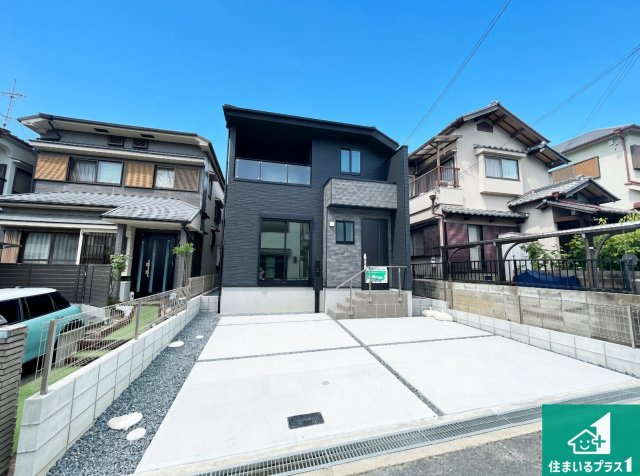 ■12日(土)13日(日)現地ご見学可能！　寝屋川市成田東が丘　限定1邸の外観|お客様に長く安心して住んでいだだける事にこだわった家づくり！住んでからのアフターサービスにもしっかりと取り組んでいます！
