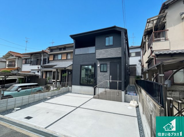 ■12日(土)13日(日)現地ご見学可能！　寝屋川市成田東が丘　限定1邸の外観|お客様に長く安心して住んでいだだける事にこだわった家づくり！住んでからのアフターサービスにもしっかりと取り組んでいます！