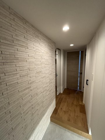 コスモ横濱ガーデン山の玄関