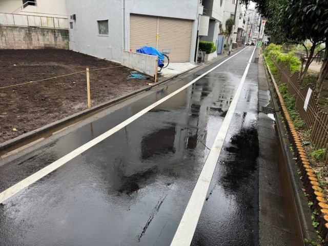豊島区南長崎一丁目土地の前面道路含む現地写真