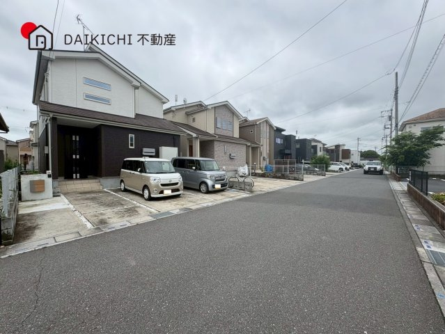 【前面道路含む現地写真】 | 加須市北下新井　中古戸建