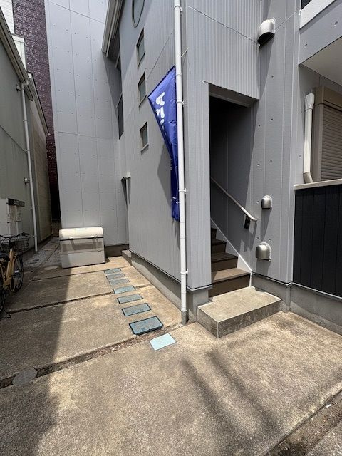 ｄｕｅ　ＥＮＩＫＥＳのエントランス