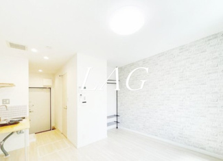 【居間・リビング】 | ラ・メゾンクレール | 洋室のお部屋です。